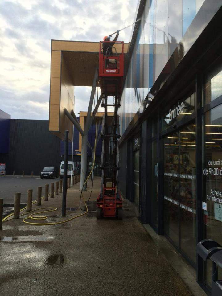 Nettoyage bardages Vienne